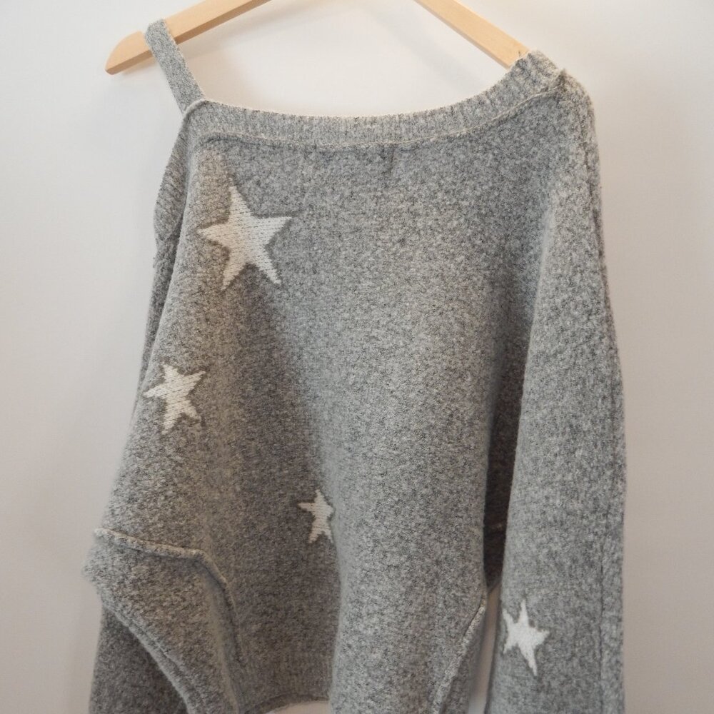 Vintage Havana white Star Cold Shoulder Gray Sweater Womans - Picture 3 of 7